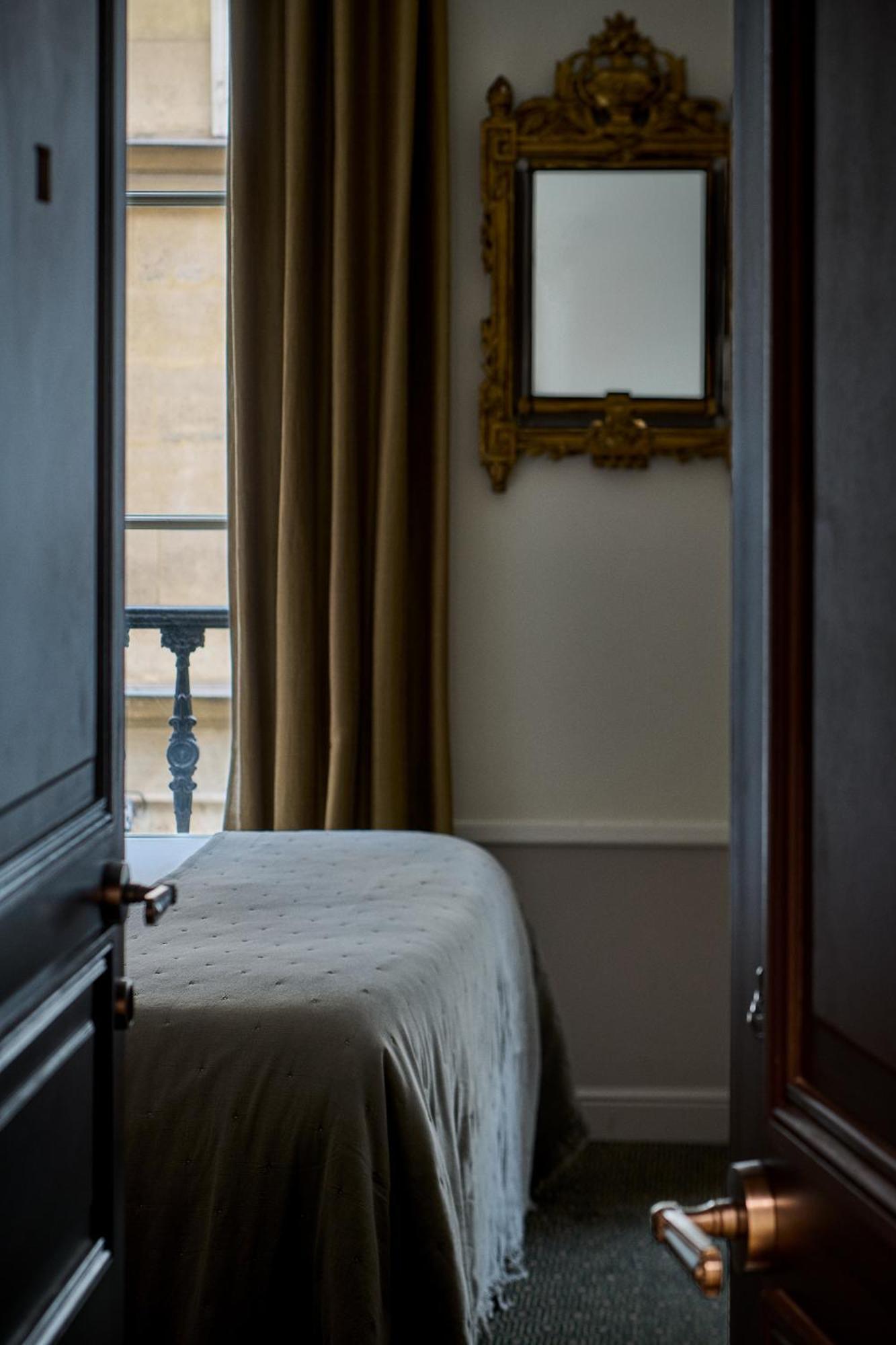 Hotel La Tamise - Esprit De France Paryż Zewnętrze zdjęcie