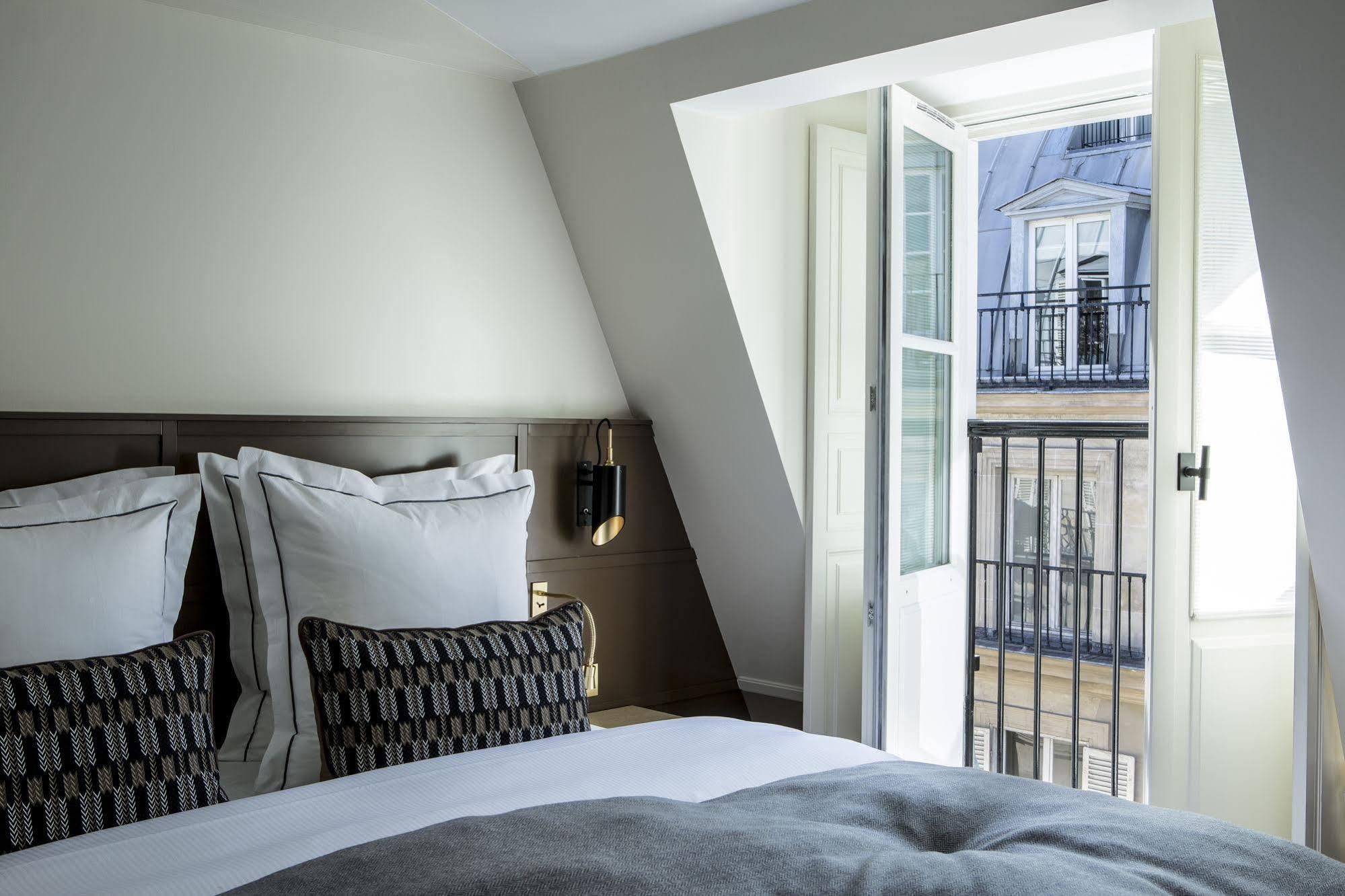 Hotel La Tamise - Esprit De France Paryż Zewnętrze zdjęcie